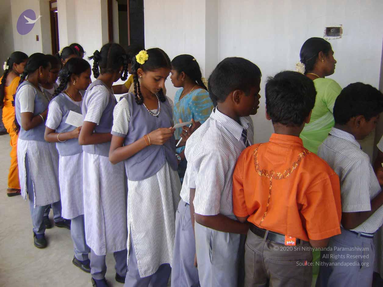 Waiting for their turn_CMP_WM